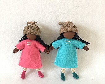 Acorn Cap Dolls | Waldorf Dolls | Bendy Dolls | Wee Folk | Dollhouse Dolls | Waldorf Dollhouse Dolls | Fairy Dolls | Acorn Dolls