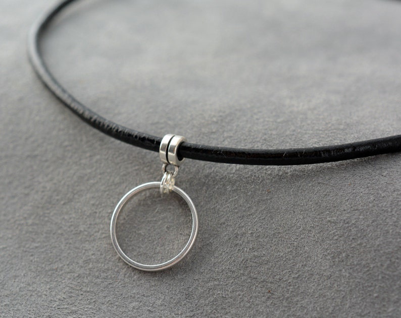 Herren Halsband, dünnes Leder O-Ring Halsband, unisex schwarzes Leder Halsband, unterwürfig diskret BDSM Tageshalsband, benutzerdefinierte Länge Bild 3