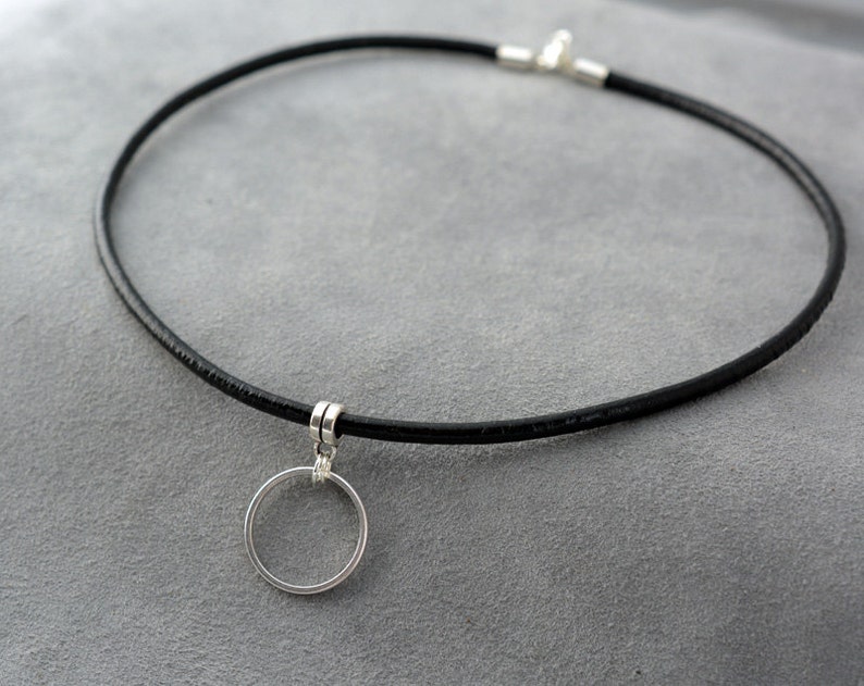 Herren Halsband, dünnes Leder O-Ring Halsband, unisex schwarzes Leder Halsband, unterwürfig diskret BDSM Tageshalsband, benutzerdefinierte Länge Bild 2