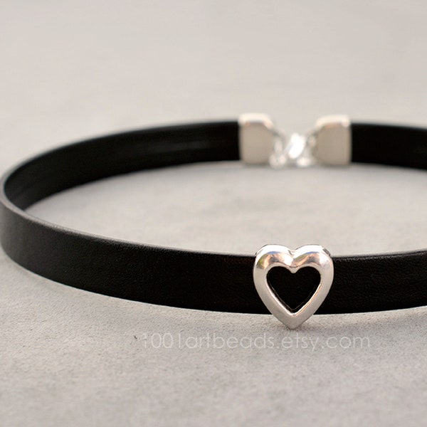 Silber Herz Choker, Schwarzes Leder Halsband mit Herz Perle, Diskreter Tag Halsband, Valentinstag Geschenk für Freundin