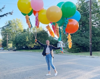 Balloon Tissue Tassel Tail Multicolored Combinations