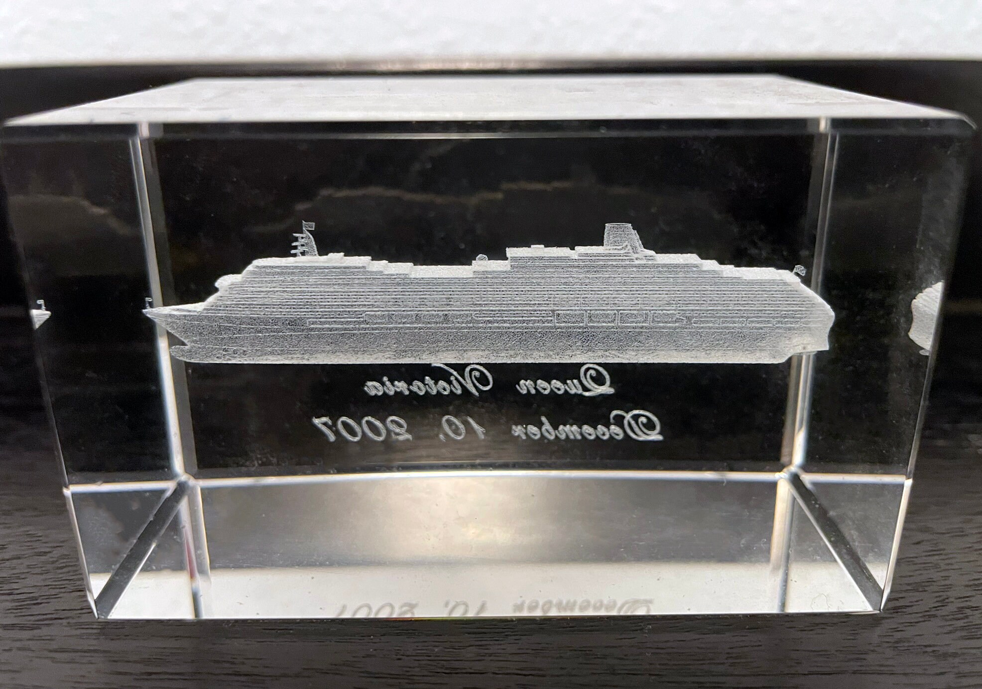 Cunard Queen Victoria Laser Cut Paperweight 12/10/2007 Christening Crew