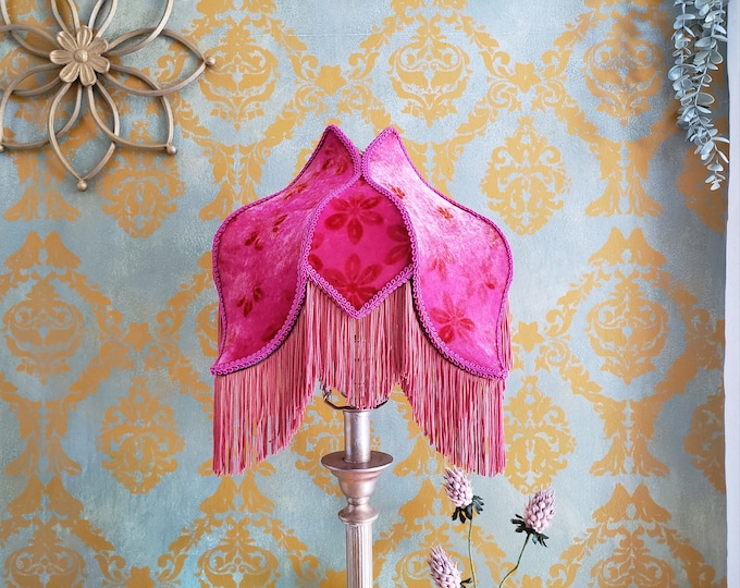 Pink Lampshade in Velvet with Fringe, for Table Lamp.