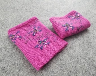 Bright Pink Handknitted Cashmere Fingerless Gloves