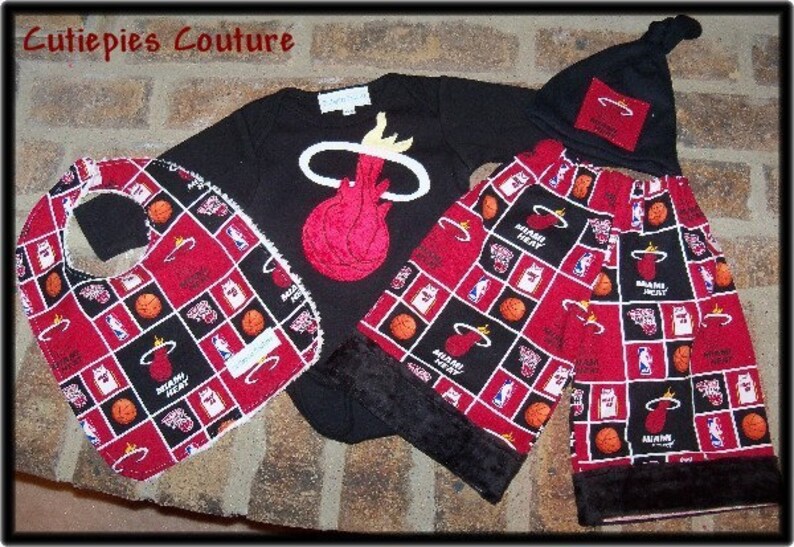 Custom boutique Cutiepies Couture Chiefs bib with chenille New image 2