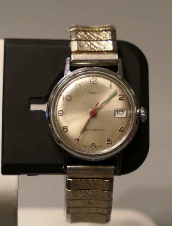 Vintage 1972 Timex English Marlin Watch 23570 2572