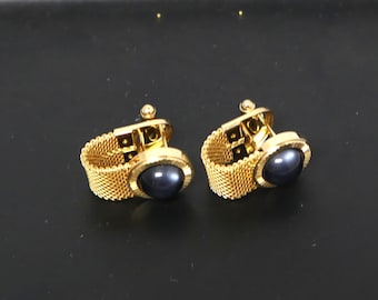 Mens Vintage Cuff Links with Mesh Design, Style, Classic Accessory for Men
