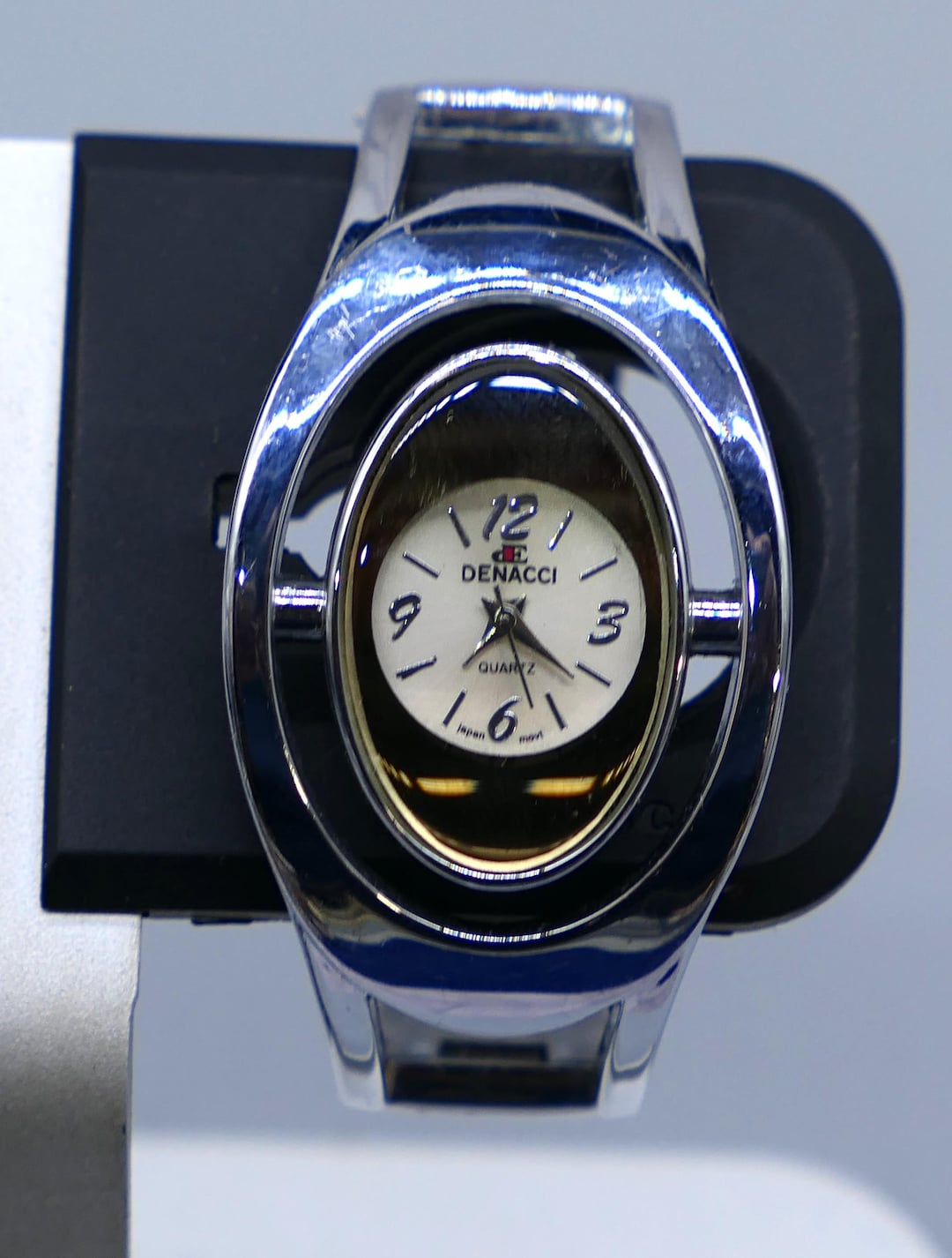 Quartz Wristwatch Denacci Watch Worth Wrist Watch Denacci Quartz