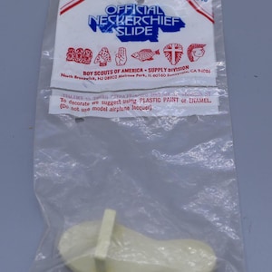 Very Old Official BSA Boy Scouts Neckerchief Slide NOS