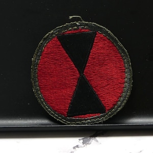Distintivo vintage della 7ª Divisione di Fanteria dell'Esercito degli Stati Uniti