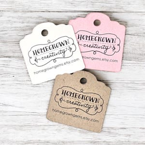 240 etiquetas colgantes de 1&quot; x 1&quot; con forma festoneada en la parte superior, etiquetas de precio pequeñas personalizadas, etiquetas colgantes para joyería