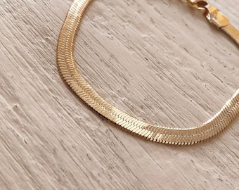 Gold Flat Chain Ribbon Bracelet, Second Skin Bracelet, Modern Elegant Boho Chain Bracelet Gift for Her