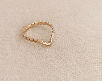 Dainty Gold Leaf Chevron Ring, Stackable Simple V Ring, Nature Boho Stacking Ring