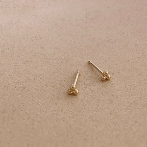 Dainty Gold Triple Dot Stud Earrings, Simple Boho Mini Studs Earring Gift for Her, Classic Everyday Accessory