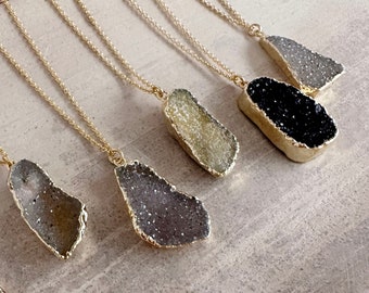 Natural Agate Druzy Necklace, Beautiful Earthy Gold Boho Drusy Gemstone Necklace, Sparkly Organic Raw Stone Pendant Necklace