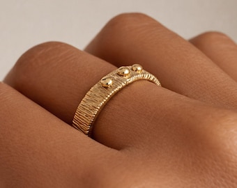 Textured Gold Band Ring, 18k Goldplated Stackable Simple Thick Ring for Her, Gold Edgy Stacking Jewelry