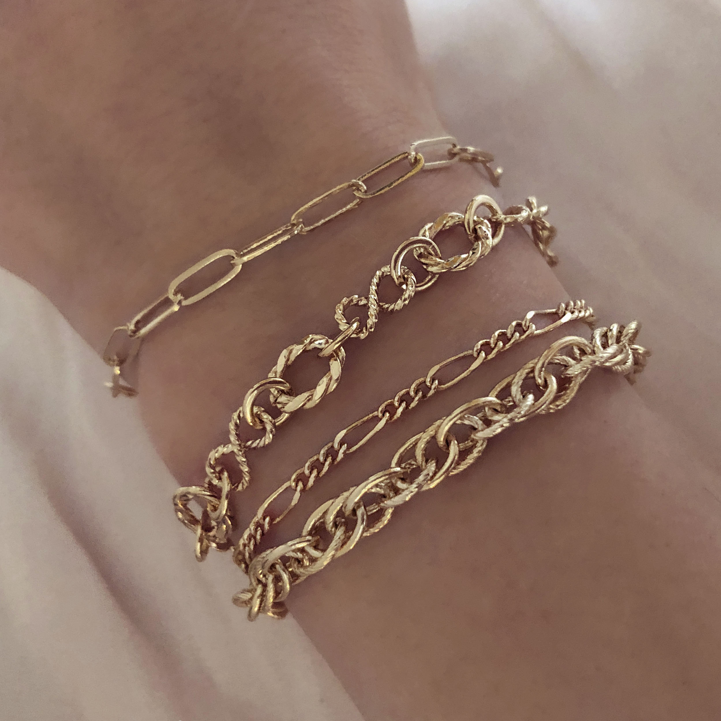 Heldig Boho Gold Chain Bracelets Set for Women Girls, Multiple
