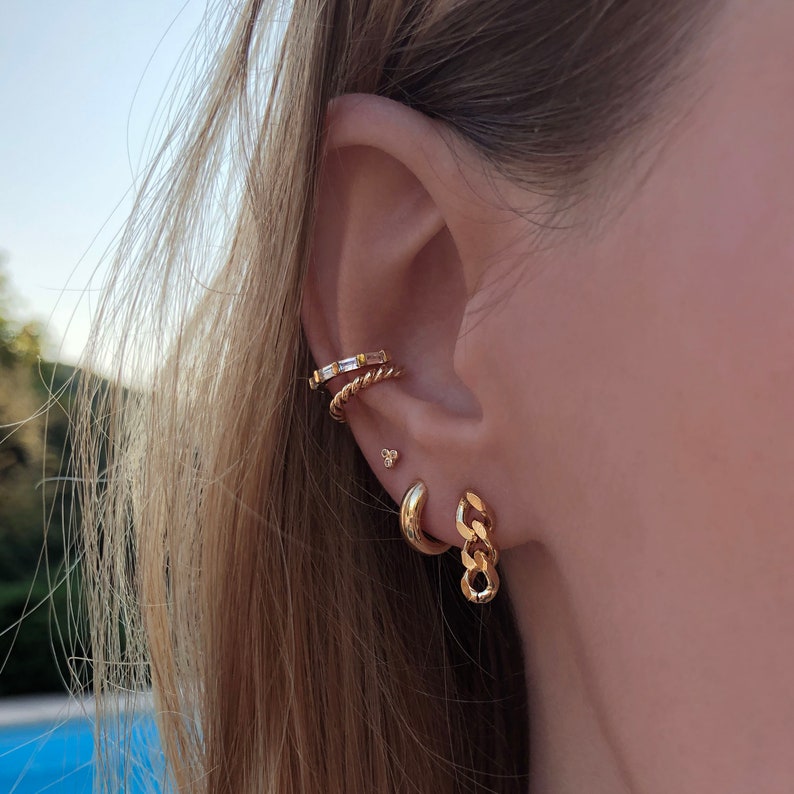 Dainty Gold Twisted Ear Cuff, Non Pierced Ear Hugger, Boho Aztec Simple Faux Piercing Earcuff for Cartilage image 2