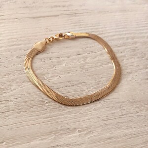 Gold Flat Chain Ribbon Bracelet, Second Skin Bracelet, Modern Elegant Boho Chain Bracelet Gift for Her image 4