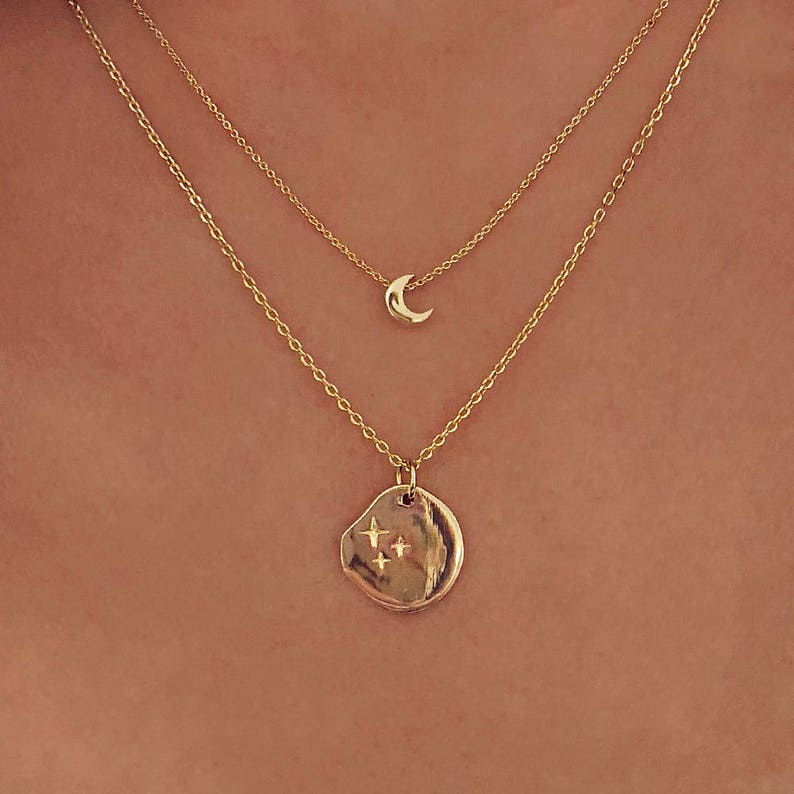 Minimalist Dainty Moon Gold Necklace, Delicate Short Necklace with Small Crescent Charm, Thin Simple Boho Layering Choker imagen 5