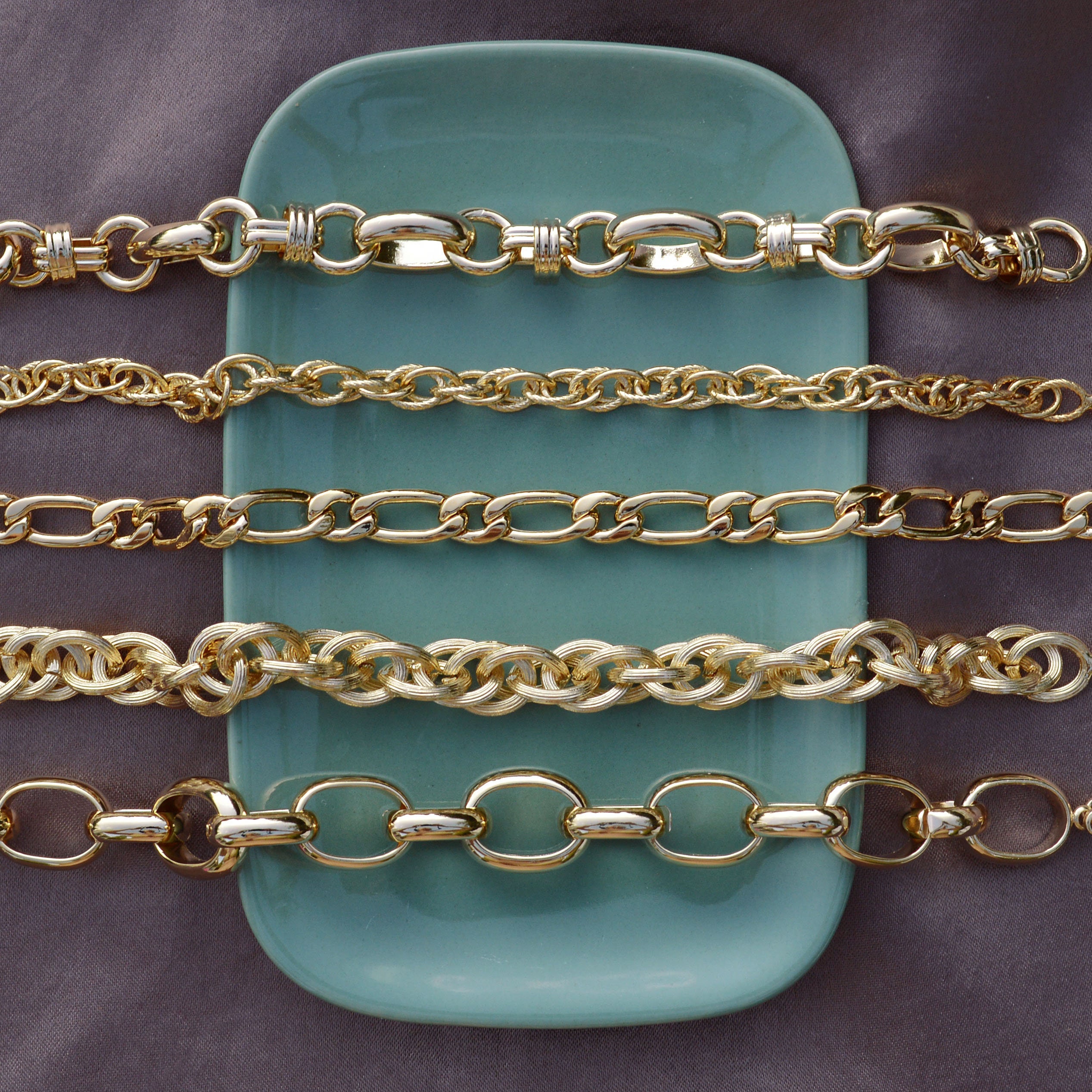 U Shape Chain Link Lock Charm Bracelet - Fason De Viv – Fason De Viv