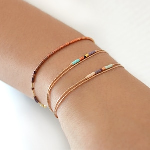 Delicate Rose Gold Bracelet with Tiny Beads, Minimalist Thin Dainty & Colorful Beaded Chain Bracelet, Multicolor Boho Friendship Bracelet Mint & Peach