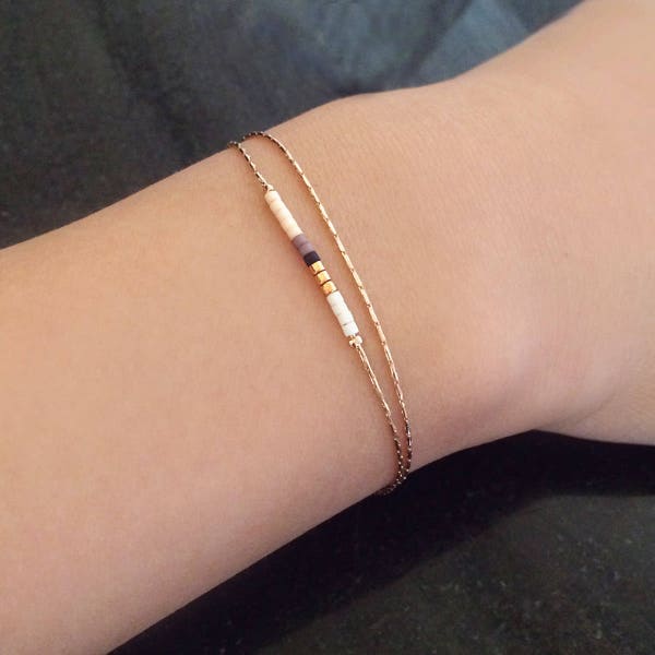 Minimalist Delicate Rose Gold Bracelet with Tiny Beads, Thin Dainty Multicolor Boho Bridal Friendship Gift, Pretty Neutral Chain Bracelet