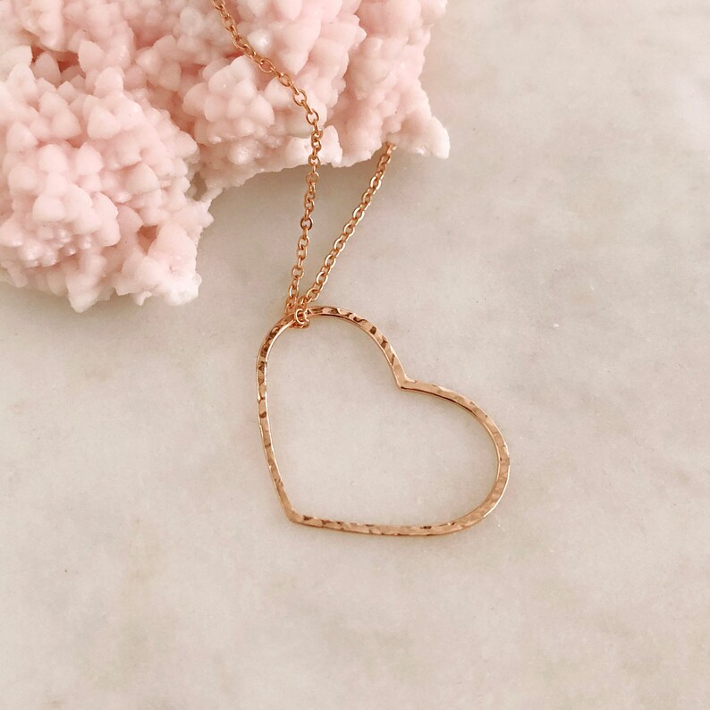 Dainty Gold or Rose Gold Heart Necklace / Romantic Love Boho Layering Necklace, Glamorous Minimal Gift for Girlfriend image 2