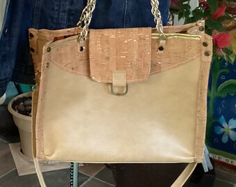 Classic gold faux leather purse.