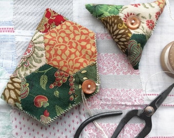 Pincushion and Needlebook Set, English Paper Piecing.