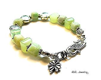 Green Aventurine Celtic Knot Shamrock Bracelet, Heart Chakra Stone Gift Jewelry - B2016-09B