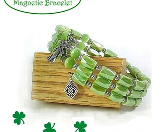 Green Magnetic Memory Wire Bracelet,Bracelet for Women, Celtic Knot & Angel Charms