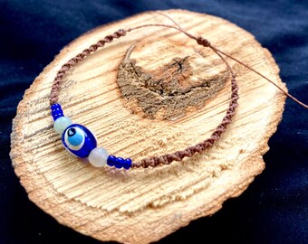 cute brown makramee bracelet with turkish eye bead
