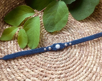 makramee bracelet with beads