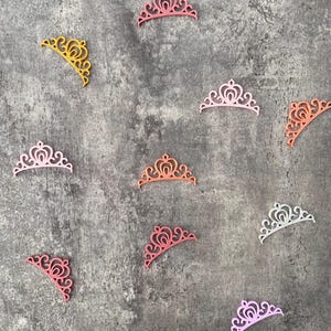 Décoration de table princesse | Diadème de confettis | Décoration dispersée | durable et réutilisable