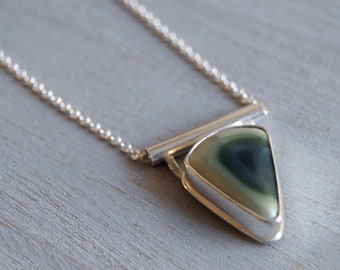 Ombre, an Imperial Jasper and Silver necklace