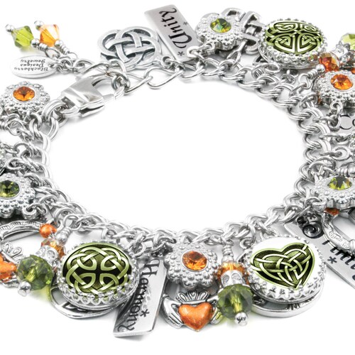 St. Patrick's Day Kids Craft: Lucky Bracelet - Mom Endeavors