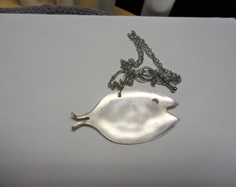 Vintage Necklace - Fork Necklace - Silver Plated Fish  - Jewelry - Necklace - Vintage - Teen Silver Chain - Silver Plated Necklace - Jewelry
