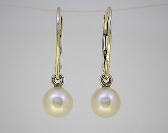 Pearl Earrings, pearl dangle earrings, sterling silver pearl earrings, cultured pearl earrings