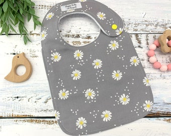 Baby Bib, Daisies on Gray Bib, Baby Shower Gift for New Mom, Baby Girl Bib, New Baby Gift, Bibs, Gift for Baby Girl