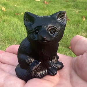 Hand-Carved Obsidian Fox Figurine: Spiritual Healing Crystal Decor (2.2&quot;)