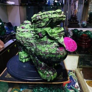 Ruby Zoisite Dragon Statue: 47.1kg Gemstone Mythical Beast Sculpture