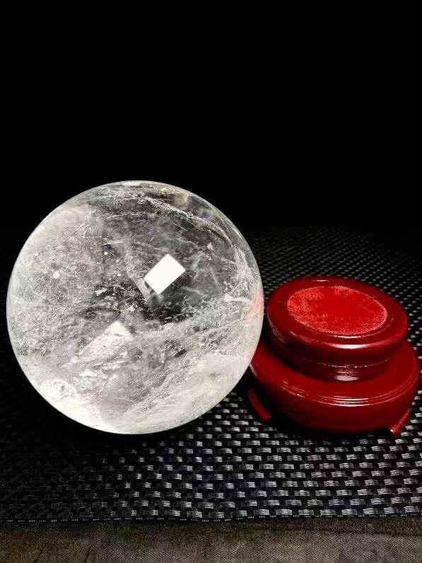 木製スタンド付き大型透明水晶玉 - 占い＆室内装飾（110mm以上