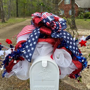 Independence Day Mailbox Swag, Large Spring Centerpiece, Mailbox Garland Swag for Mailbox, Fourth of July Mailbox Topper, Spring Decor