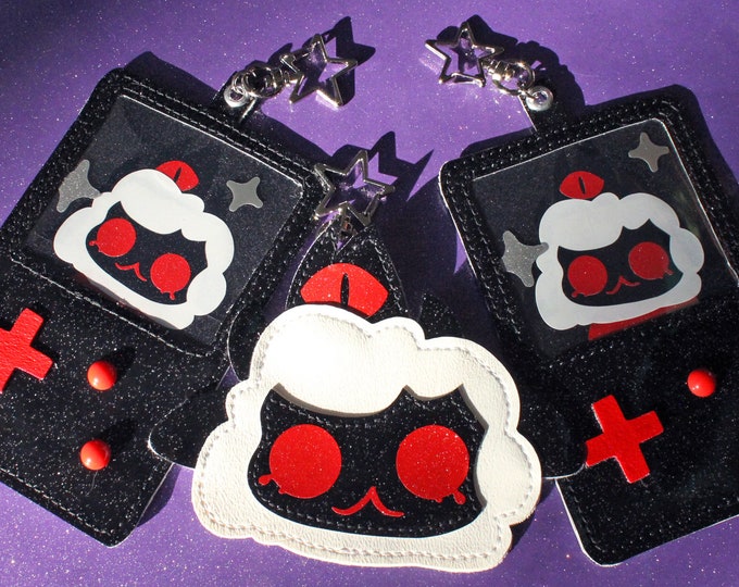 SOLD OUT Gameboy Keychain Cutest Cult Leader COTL Cult of the Lamb Kawaii Wallet Keychain Card