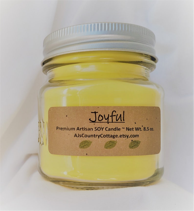 JOYFUL SOY CANDLE - Thumbnail 2