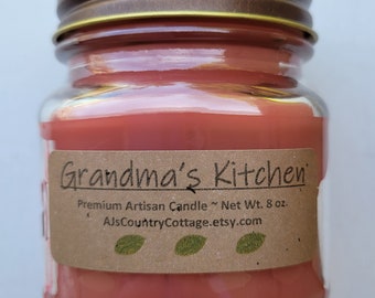 GRANDMA'S KITCHEN CANDLE - Apple Candles, Cinnamon Candles, Spice Candles, Fall Candles, Autumn Candles, Grandmother Gift, Autumn Fall Decor
