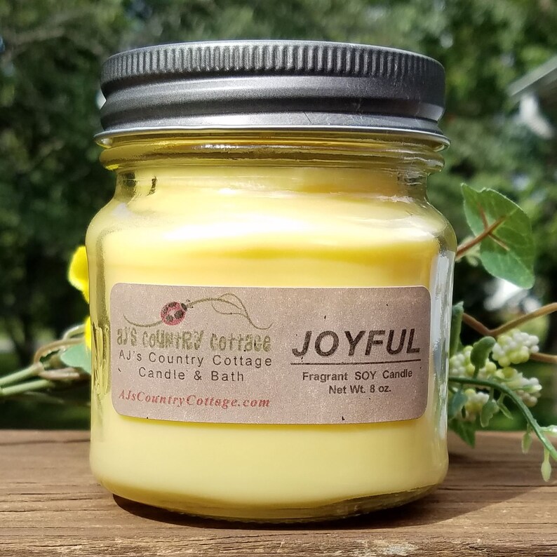 JOYFUL SOY CANDLE