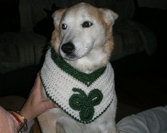 St Patricks Day, Dogs, Dog Collar, Large Dog Accessories, Crochet, White, Green, Pets, Animal Lovers, Dog Fashions