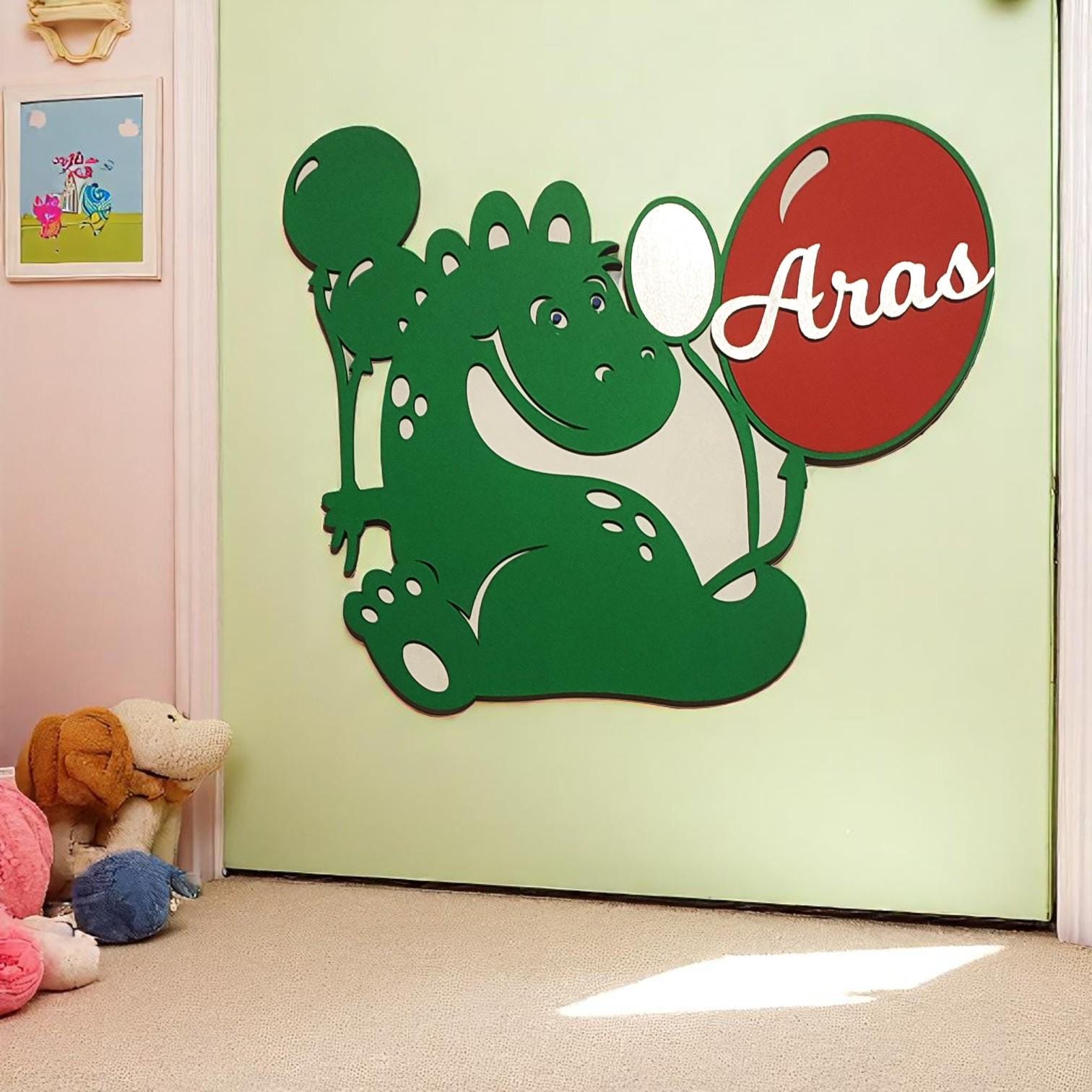 Personalized Dragon Name Plaque: Hand-Painted Kids Room Decor